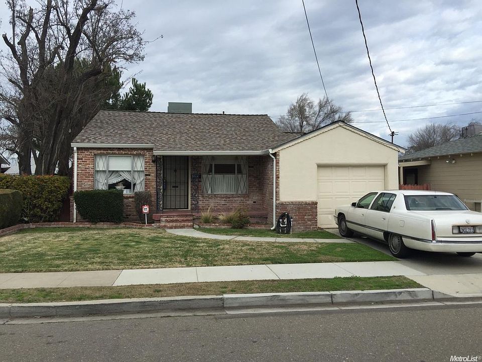 1st image of 427 W Whittier Ave