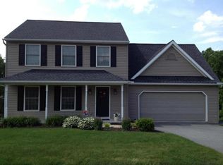 295 Hedgewick Ln, Wrightsville, PA 17368