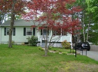 87 Lake St, Peabody, MA 01960