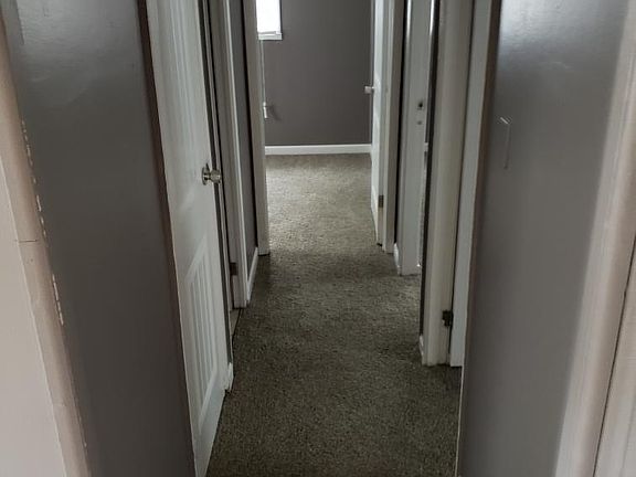 2nd image of 1912 Joy Ave