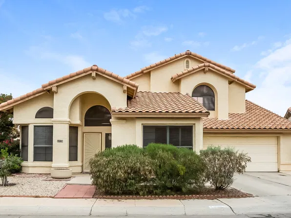 10722 W Clover Way, Avondale, AZ 85392