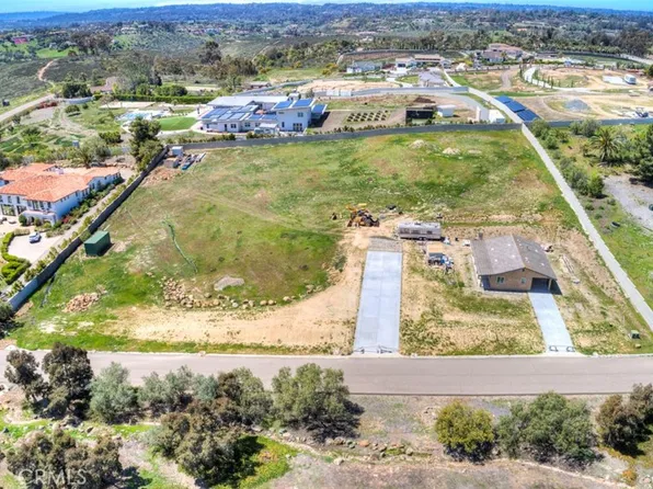 16592 Artesian Hills Ct, San Diego, CA 92127