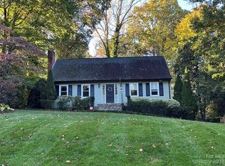 237 32nd Ave NW, Hickory, NC 28601