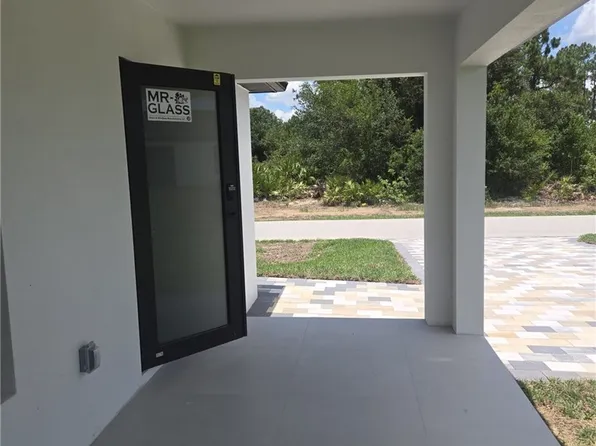 3601 5th St SW, Lehigh Acres, FL 33976