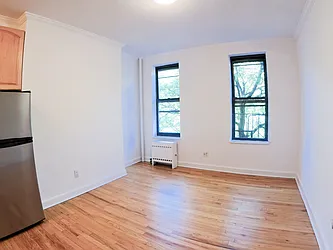 Rented by Urban Real Estate Inc