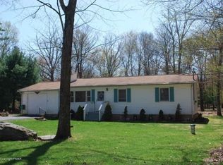 35 Northpark Est, East Stroudsburg, PA 18302