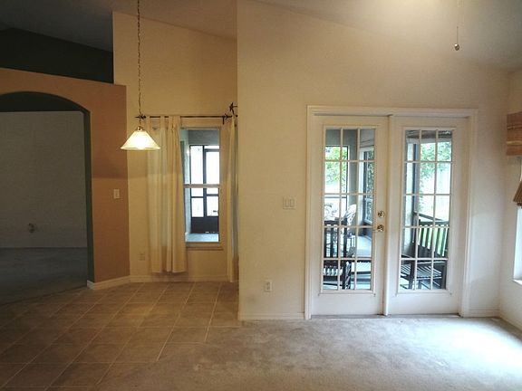 2nd image of 2643 Cedaridge Cir