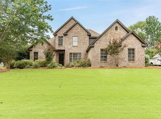 401 Grove Park Loop, Wetumpka, AL 36093