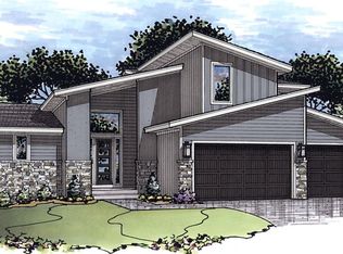 2441 W 177th St, Overland Park, KS 66085