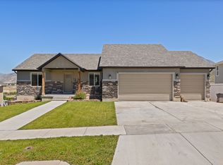 1043 Valley View Dr, Santaquin, UT 84655