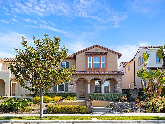 2nd image of 13553 Chamise Vista Ln