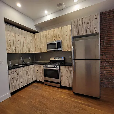 Rented by Yup Realty LLC | media 14