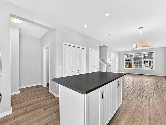 5th image of 49 NE Legacy Glen Pl SE