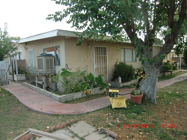 2nd image of 525 W Etiwanda Ave