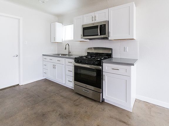 3rd image of 320 W Highland Ave APT 3