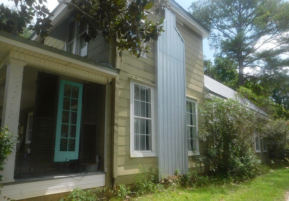 106 Washington St S, Fort Gaines, GA 39851 MLS 153913 Zillow