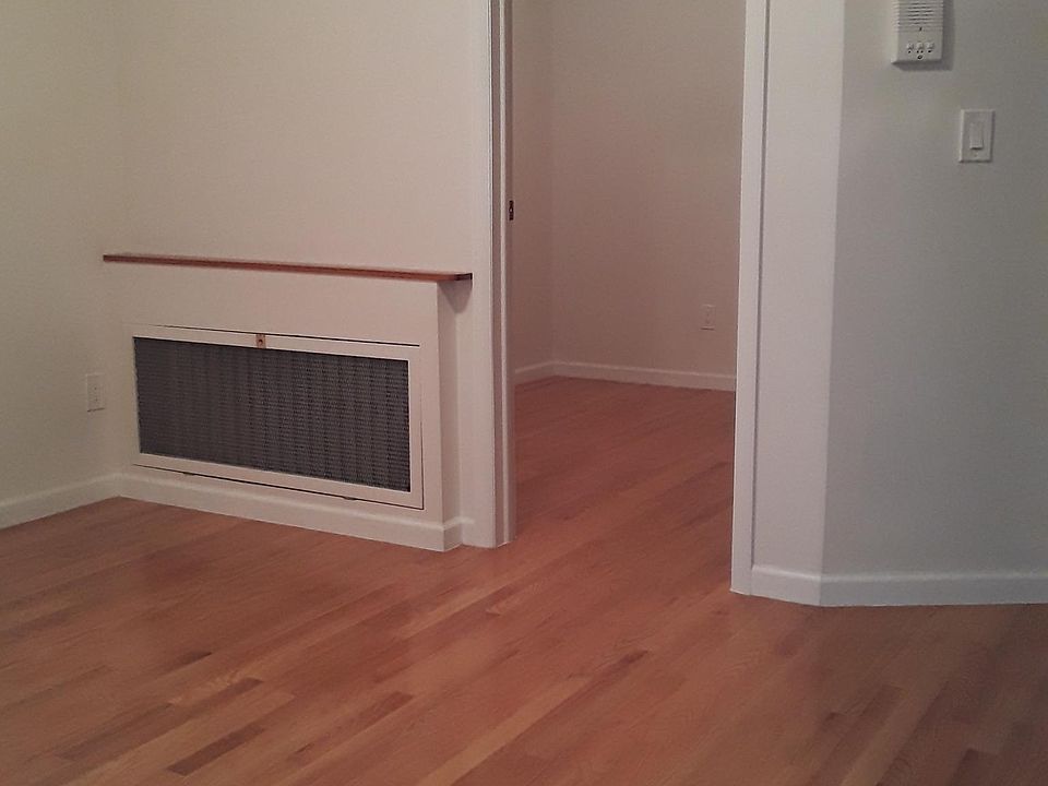 1st image of 5313 Metropolitan Ave #1