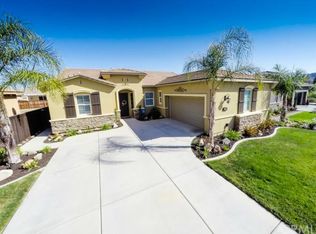 32560 Meadow Ridge Ln, Wildomar, CA 92595