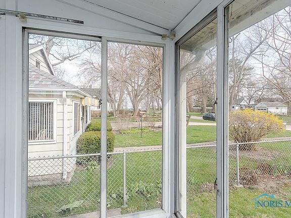 4th image of 3105 125th St