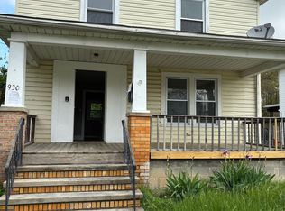 930 W 18th St, Lorain, OH 44052