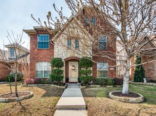 9016 Eastwood Ave, Aubrey, TX 76227