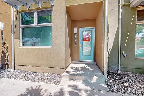 343 Platinum St SW Photo 1