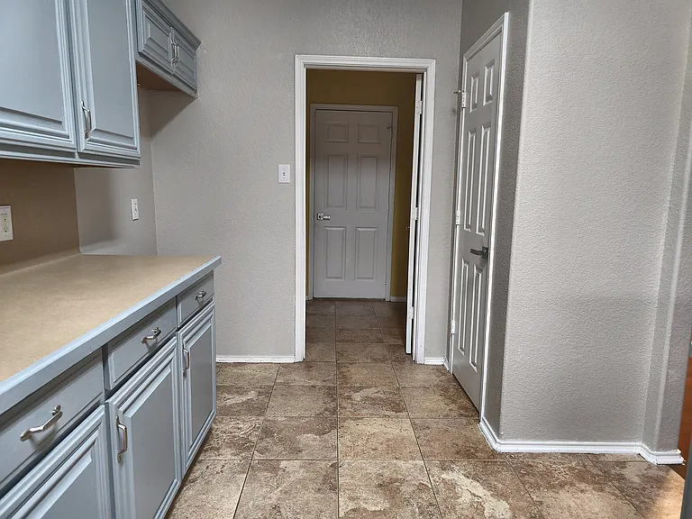 8629 Lariat Cir — Photo 9