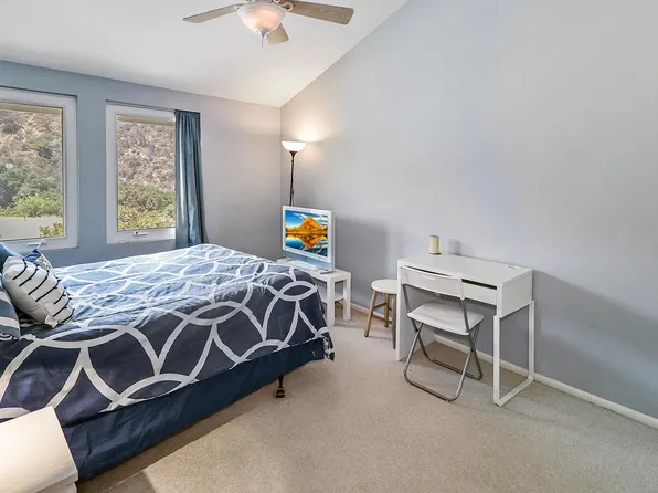 4332 Topanga Canyon Blvd, Woodland Hills, CA 91364