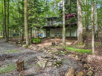 1005 Maple Dr, Pocono Lake, PA, 18347