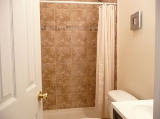 37 W 14th St APT 4, Bayonne, NJ 07002