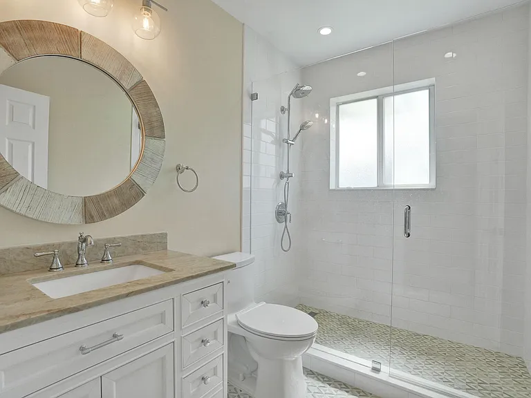 248 Codrington Dr — Photo 72