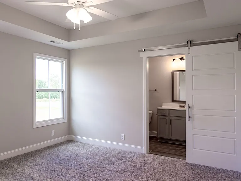 504 Ayden Ln — Photo 12