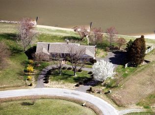 545 Daingerfield Rd, Tappahannock, VA 22560