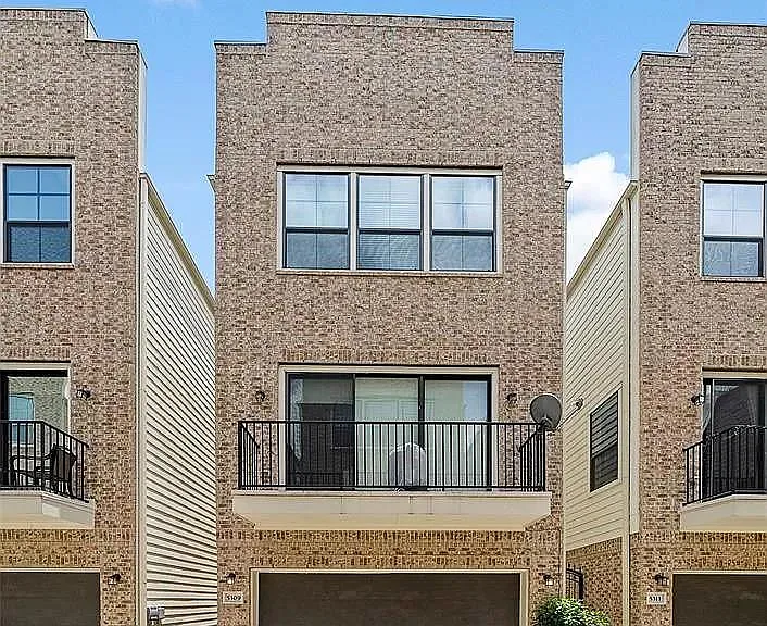 5309 Petty St — Photo 2