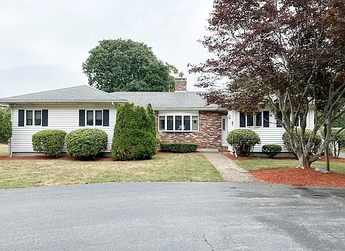 47 Woodland Rd Photo 1