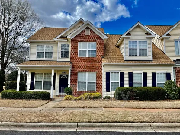 10730 Yellow Tail Ct, Charlotte, NC 28270