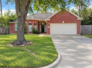 9018 Southleigh Dr, Spring, TX 77379