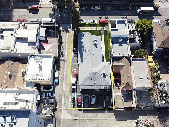 4th image of 11415 Miranda St