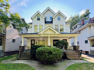 2282 Grandview Ave, Cleveland Heights, OH 44106