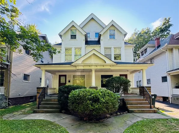 2282 Grandview Ave, Cleveland Heights, OH 44106