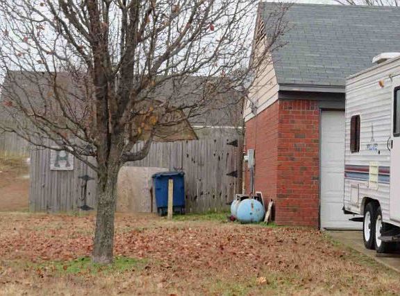 4th image of 10254 Oak Leaf Dr