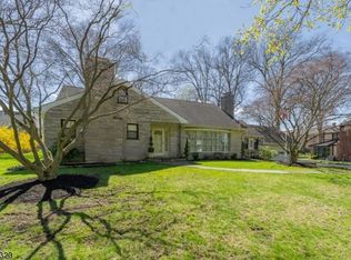 63 Dean St, Madison, NJ 07940