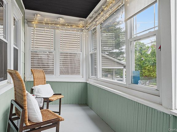 4th image of 90 Brookside Avenue