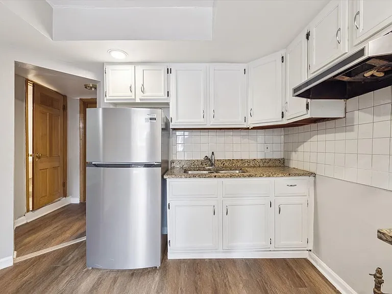 1128 W Diversey Pkwy #1G — Photo 9