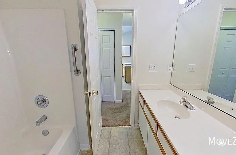 305 Saint Rosea Dr — Photo 13