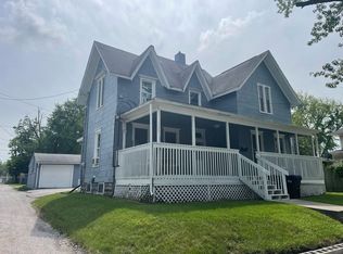 218 & 1/2 N Lucas St #1, Iowa City, IA 52245