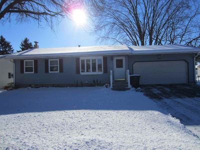 817 Coolidge Rd, Stoughton, WI, 53589