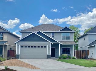 20182 Lora Ln, Bend, OR 97702