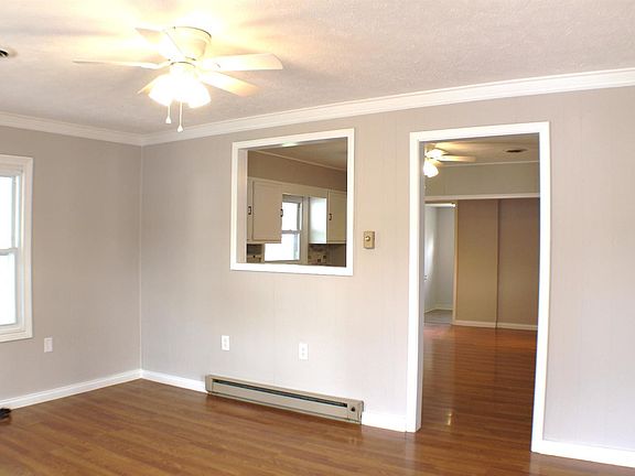 4th image of 226 King Ave