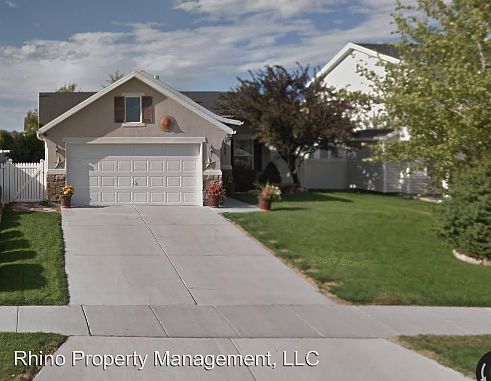 1st image of 193 E Interlochen Ln
